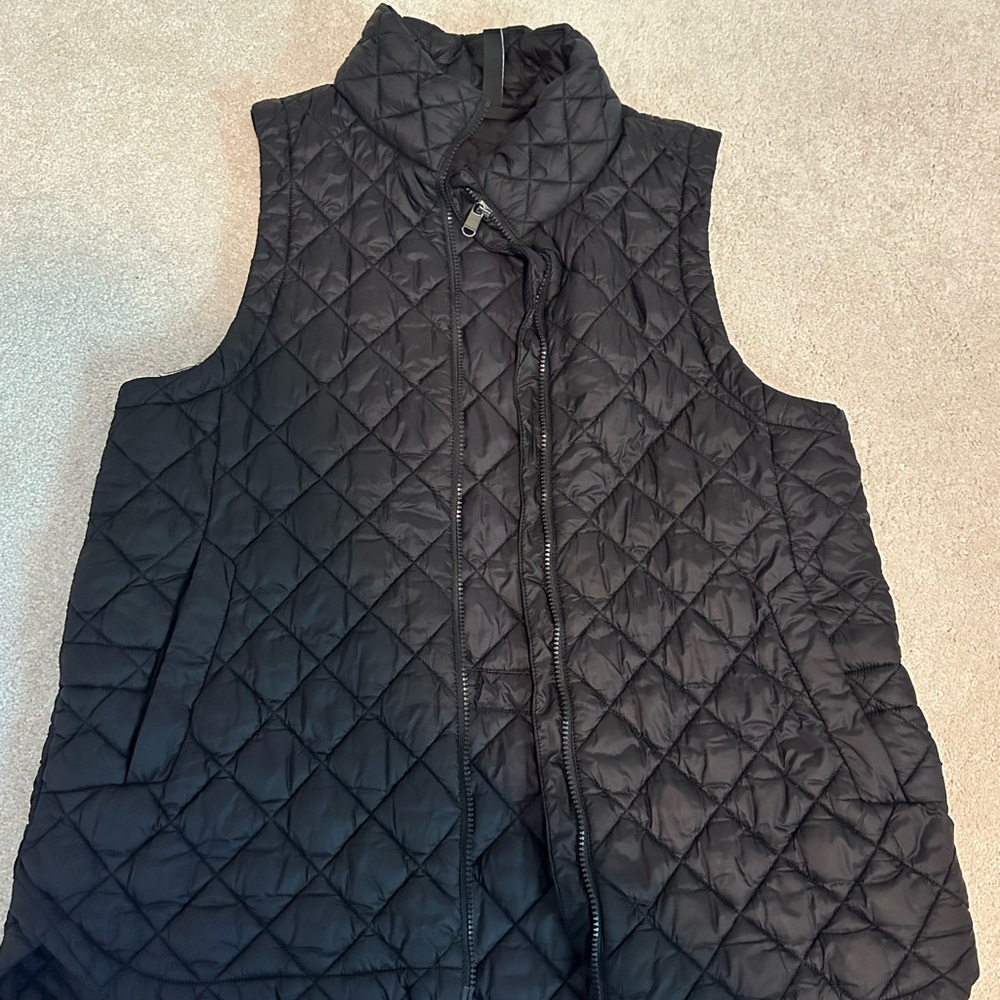 Athleta Dark Quilted Vest